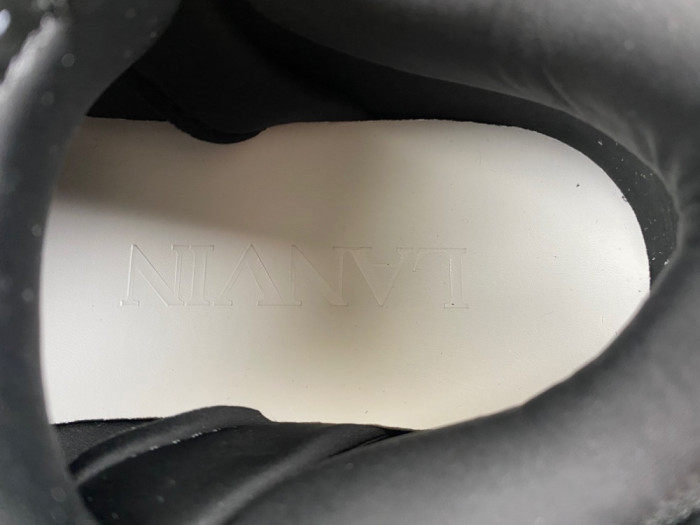 Lanu1n sneakers