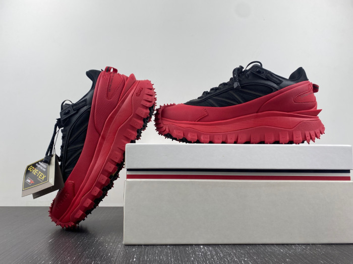 M0nc1er trailgrip gtx sneakers