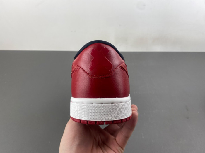 Air Jordan 1 Retro Low OG Banned IW6276-001