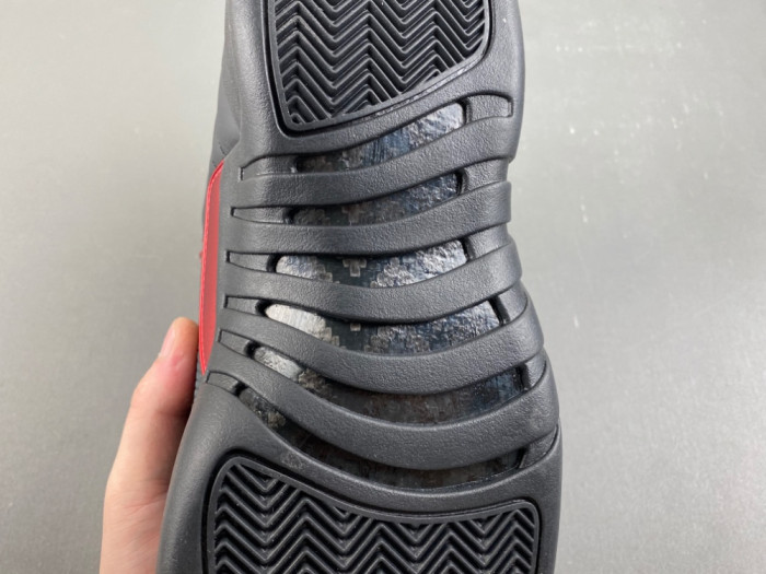 Air Jordan 12 “Bloodline”CT8013-003