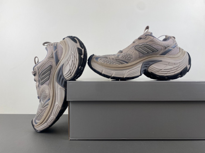 BLCG 911 Sneaker 815859 W2MV2 2211