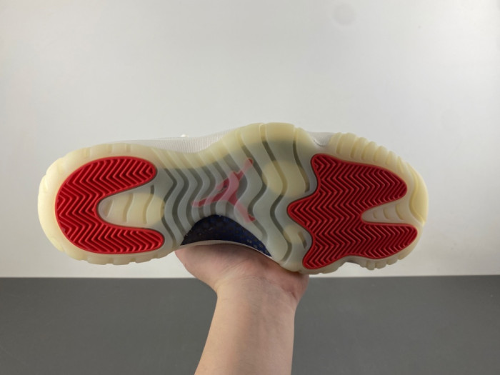 Air Jordan 11 Retro 285 IO8959-133
