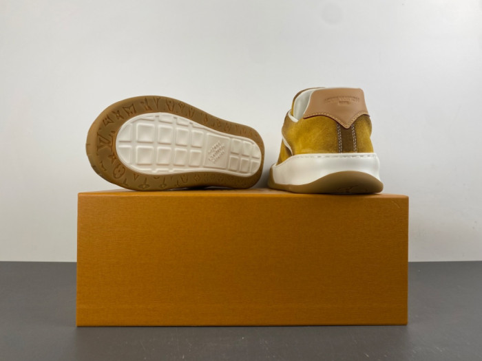 Lou1su1tt Tilted Sneaker