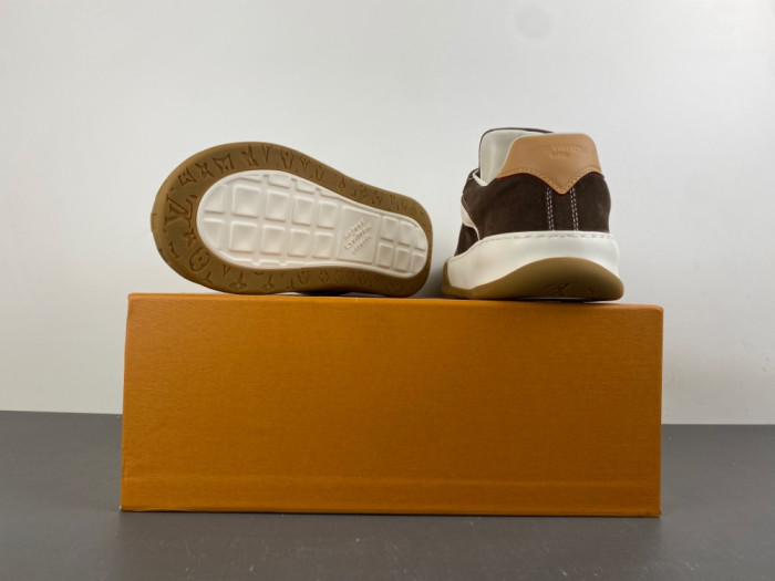 Lou1su1tt Tilted Sneaker