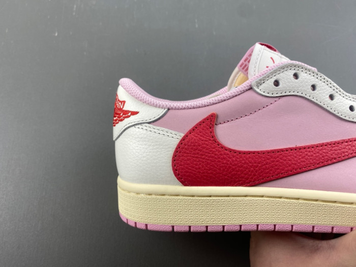 Travis Scott × Air Jordan 1 Low "Shy Pink"IQ7604-101