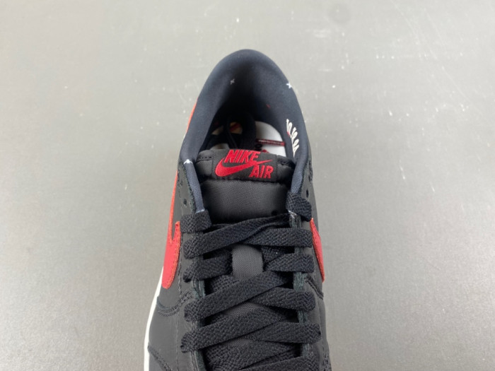 Air Jordan 1 Retro Low OG Banned IW6276-001