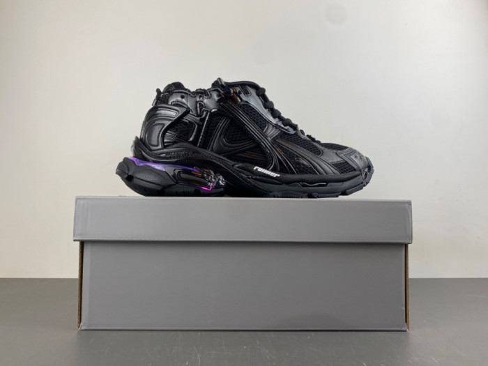 BLCG Runner Lighted Sneaker 853225 WRNLD 1000