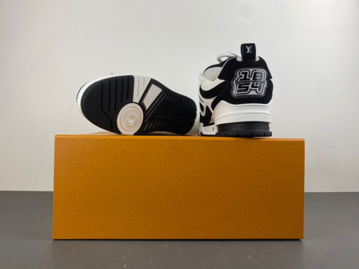 Lou1su1tt Skate Sneaker