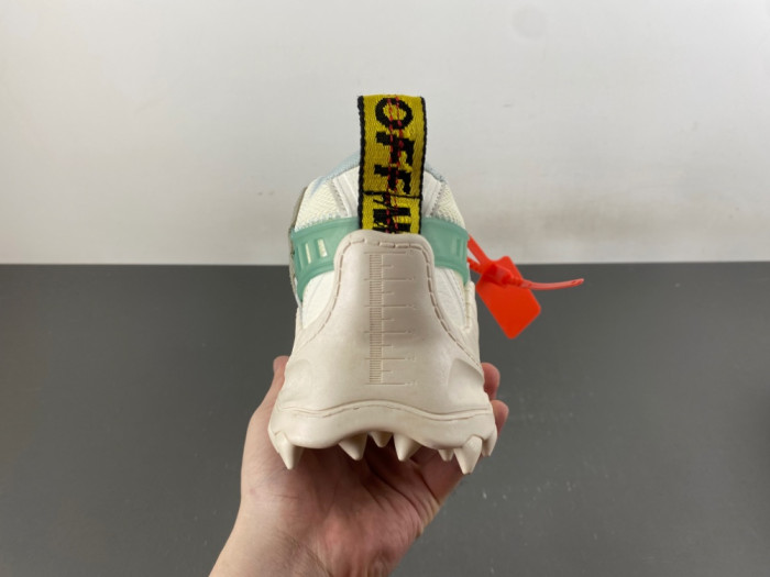 OFW C/O ODSY-1000 SNEAKER