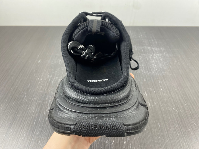 BLCG 3XL SNEAKER 732672 W3xL1 1010