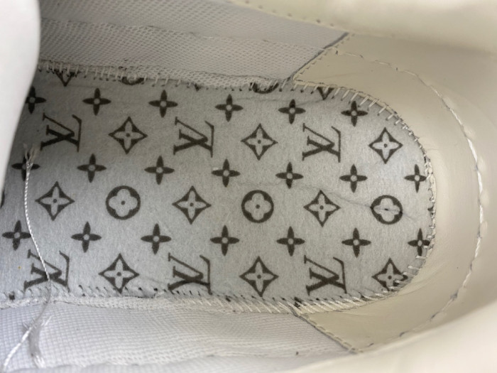 Lou1su1tt Tilted Sneaker