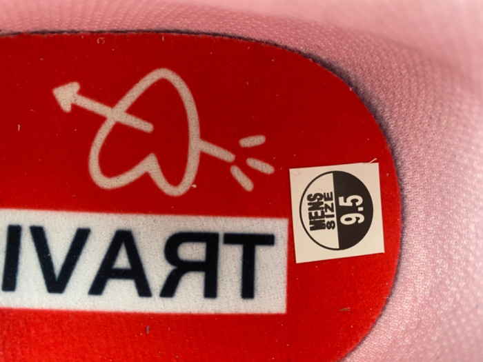 Travis Scott × Air Jordan 1 Low "Shy Pink"IQ7604-101