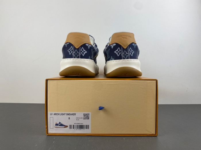 Lou1su1tt Tilted Sneaker