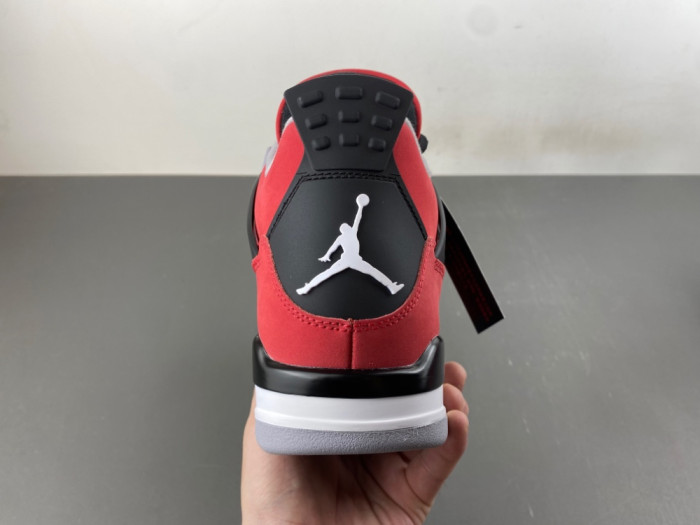 Air Jordan 4 Retro Toro Bravo (2026) FQ8138-600