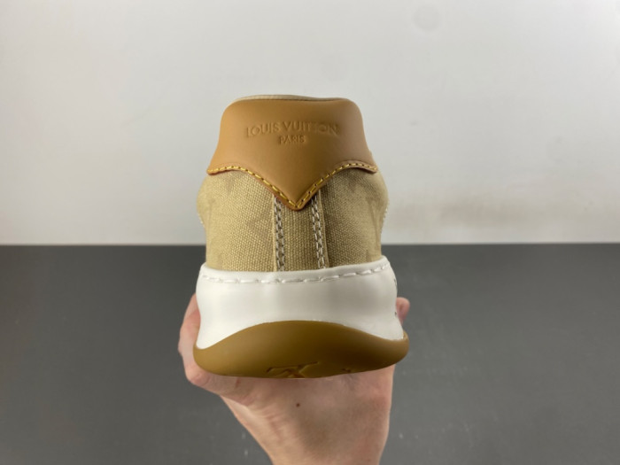 Lou1su1tt Tilted Sneaker