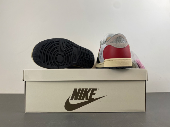 Travis Scott x OFF-WHITE x Jordan Air Jordan 1 XZ6868-005