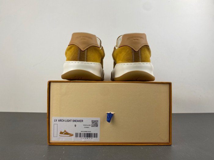 Lou1su1tt Tilted Sneaker