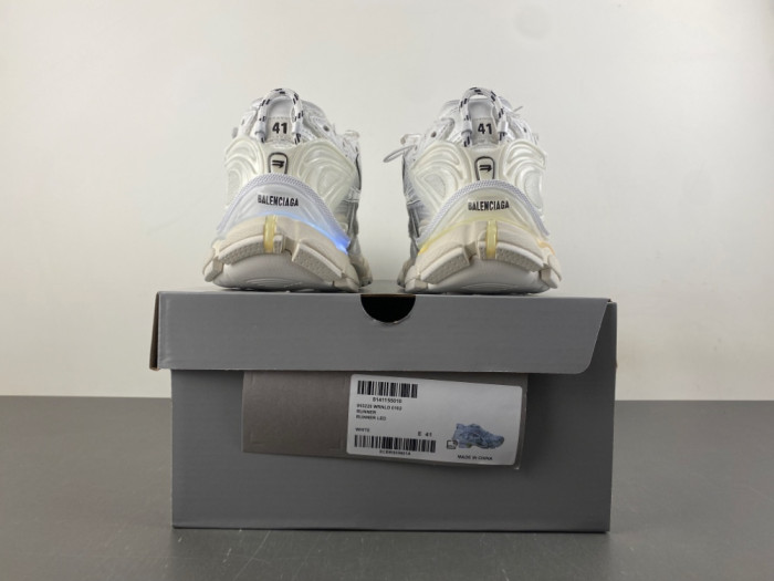 BLCG Runner Lighted Sneaker 853225 WRNLD 0102