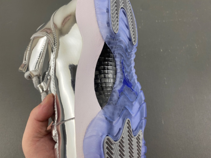 Air Jordan 11