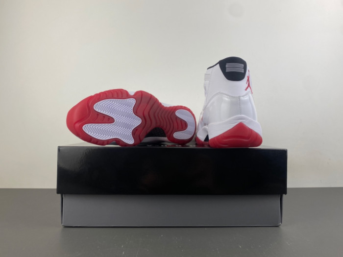 Air Jordan 11 white and red CT8012-160