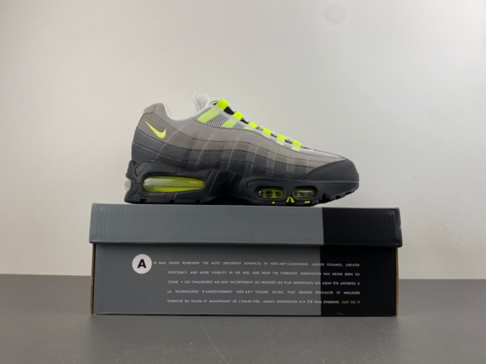 Nike Air Max 95 OG Big Bubble Neon (2025) HM4740-001
