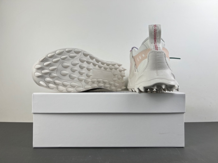 OFW C/O ODSY-1000 SNEAKER