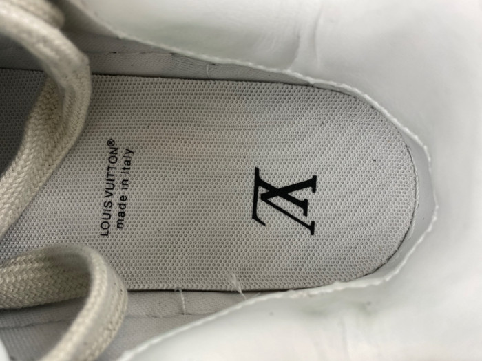 Lou1su1tt Tilted Sneaker