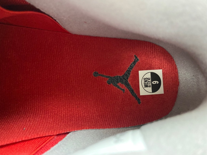 Air Jordan 4 Retro Toro Bravo (2026) FQ8138-600
