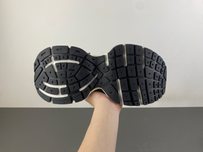 BLCG 3XL SNEAKER 734734 W3XCN 9711