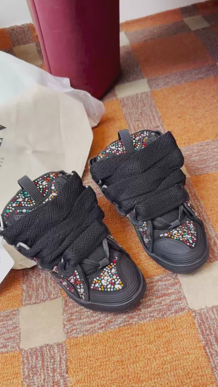 Lanu1n sneakers