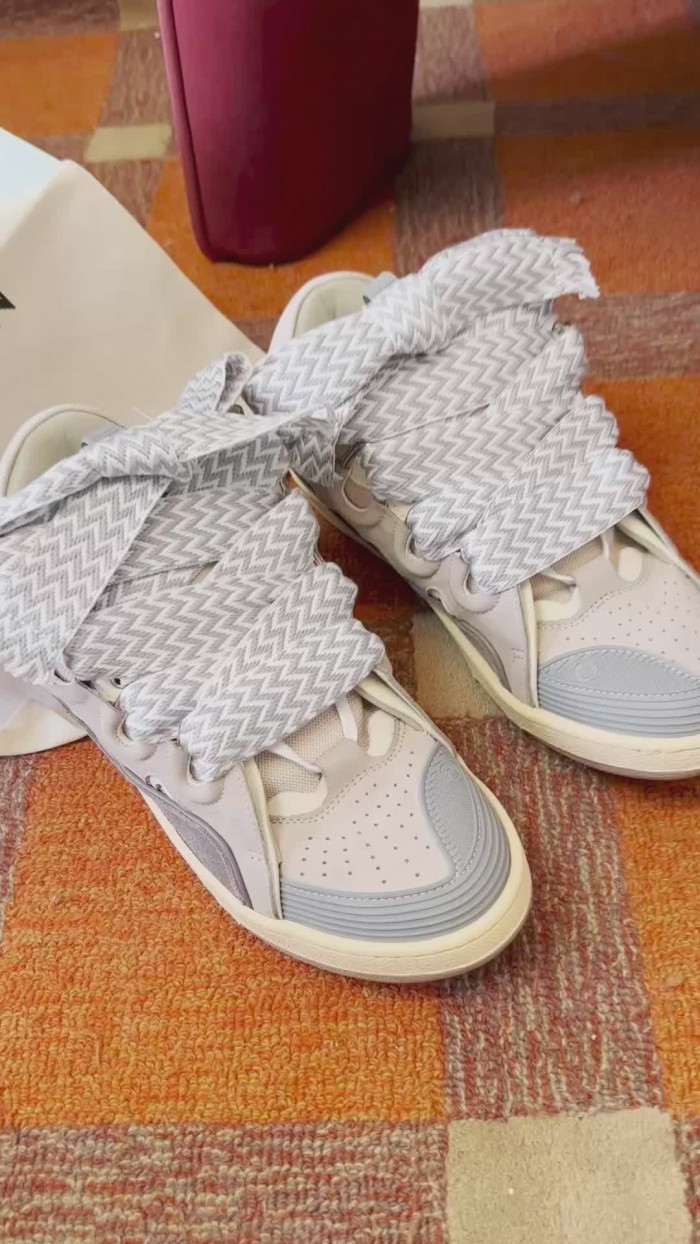 Lanu1n sneakers