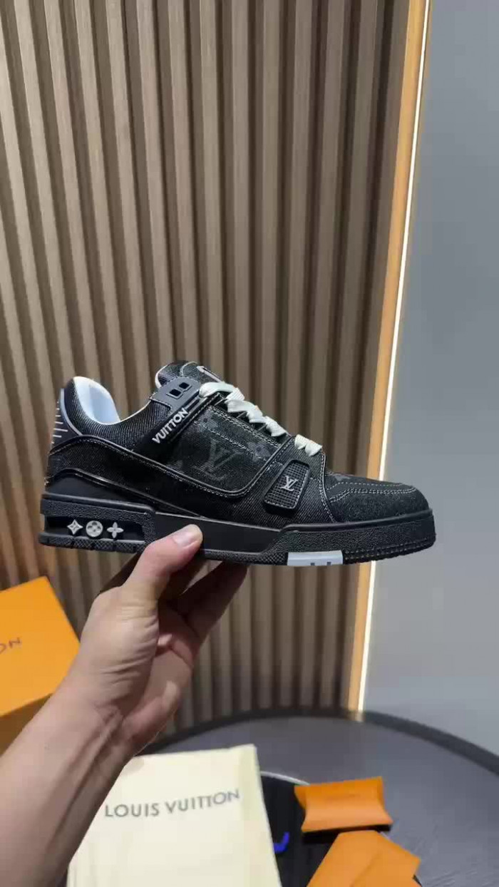 Lou1su1tt Trainer Sneaker