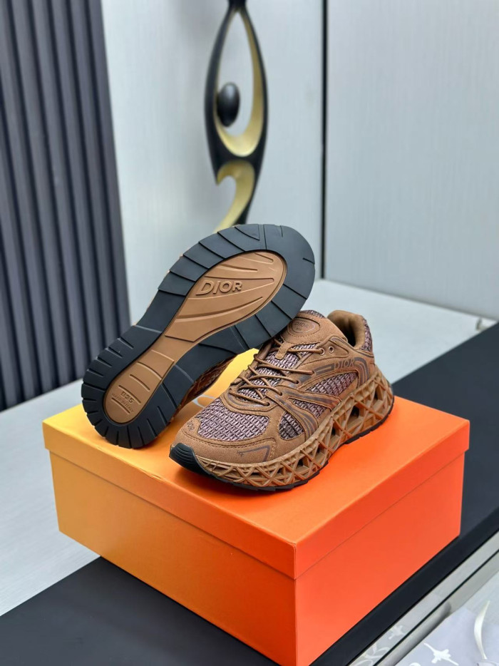 D10R B35 Sneaker