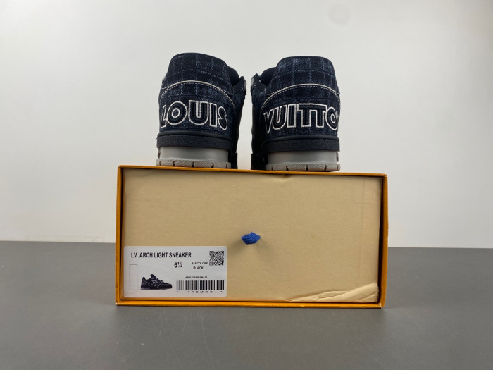 Lou1su1tt Trainer Sneaker
