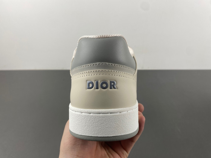D10R B27 Sneaker