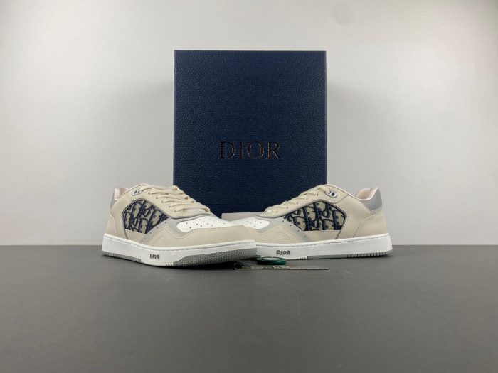 D10R B27 Sneaker