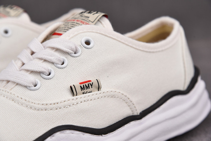 Ma1s0n MIHARA YASUHIRO SNEAKER