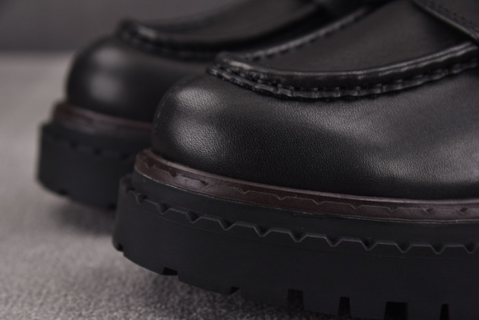 PRA shoes