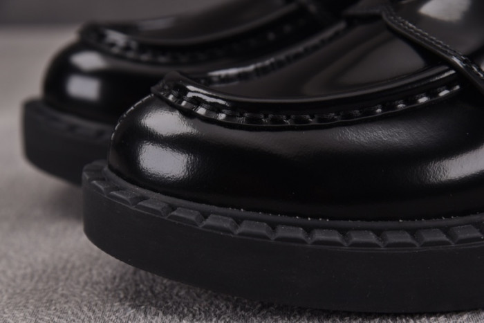 PRA shoes
