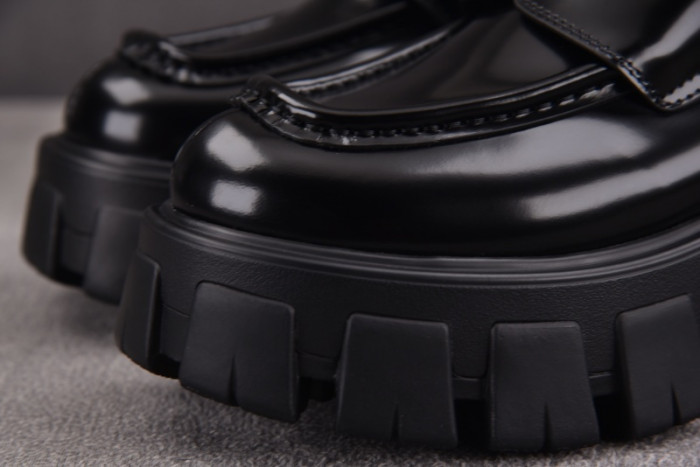 PRA shoes