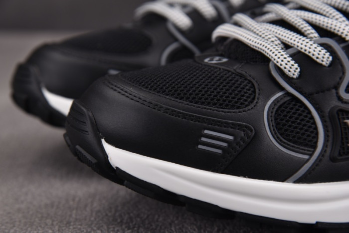Lou1su1tt Olympia Sneaker