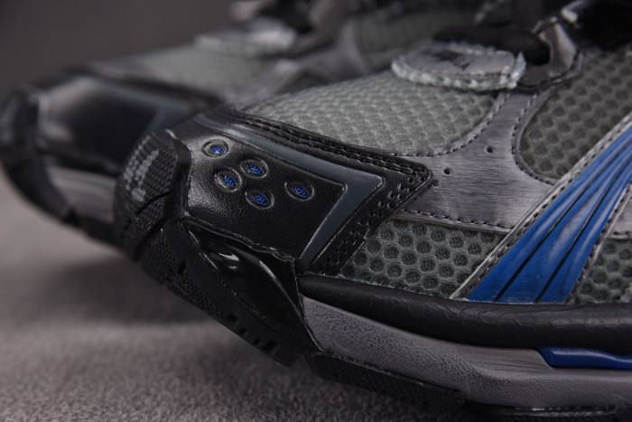 BLCG Runner Sneaker 772774 WRNMT 3105