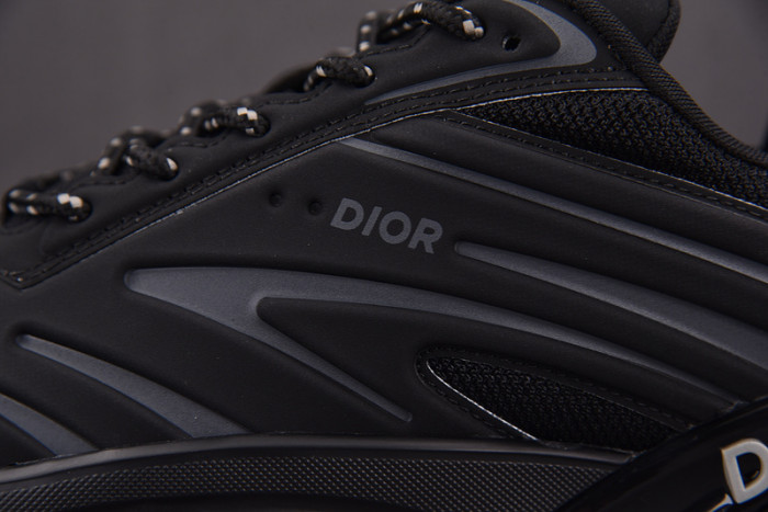 D10R B44 Blade Black
