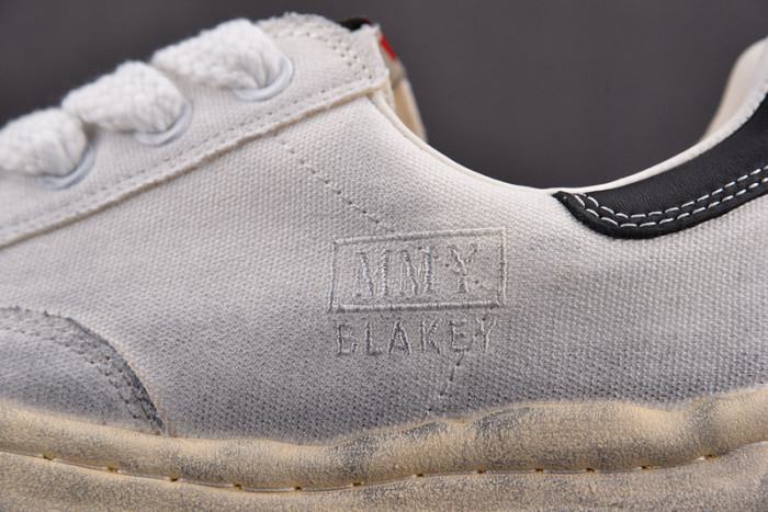 Ma1s0n MIHARA YASUHIRO SNEAKER