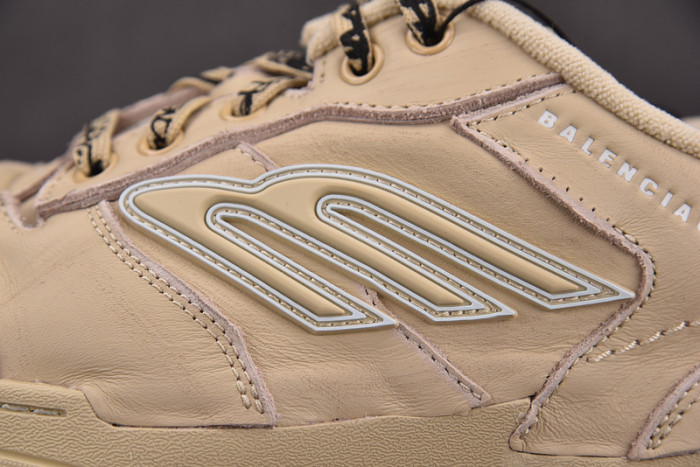 BLCG Hamptons Worn-out Sneaker 841765 WCURS 9490