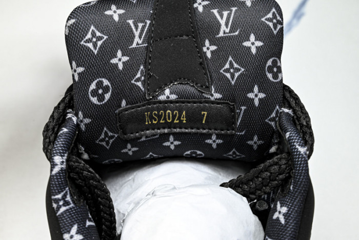 Lou1su1tt Skate Sneaker