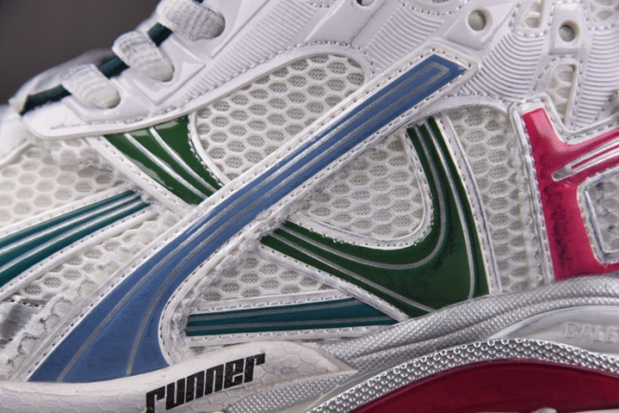 BLCG Runner Suede Sneaker 772774 W3RMU 9934