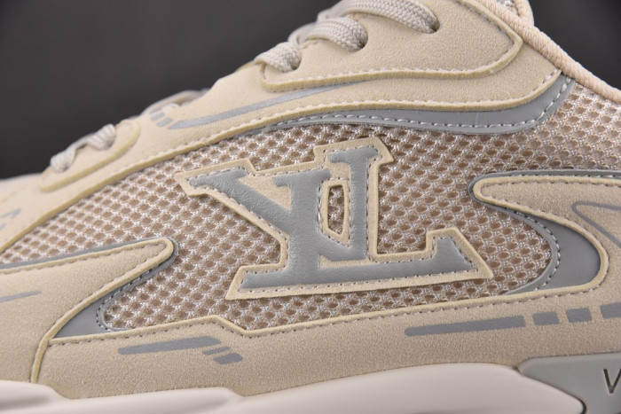 Lou1su1tt Tatic Runner Sneaker