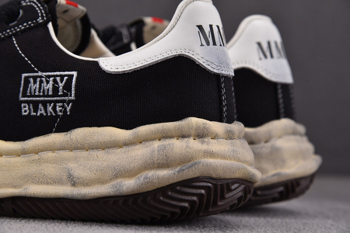 Ma1s0n MIHARA YASUHIRO SNEAKER