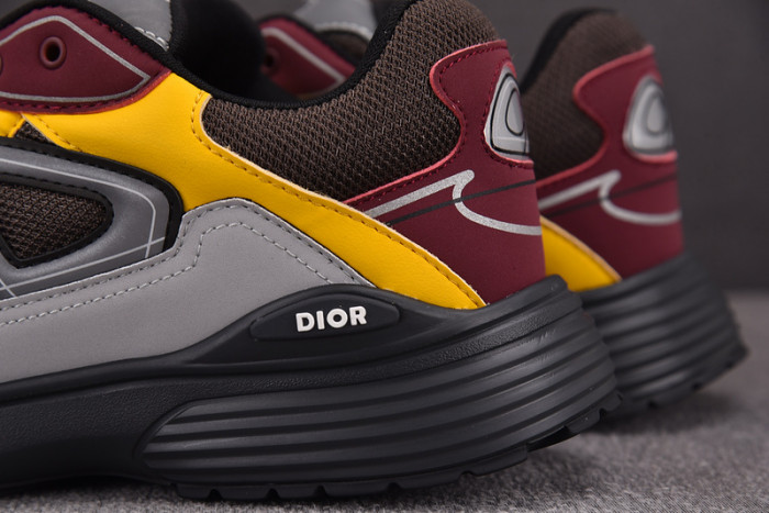 D10R B30 SNEAKER